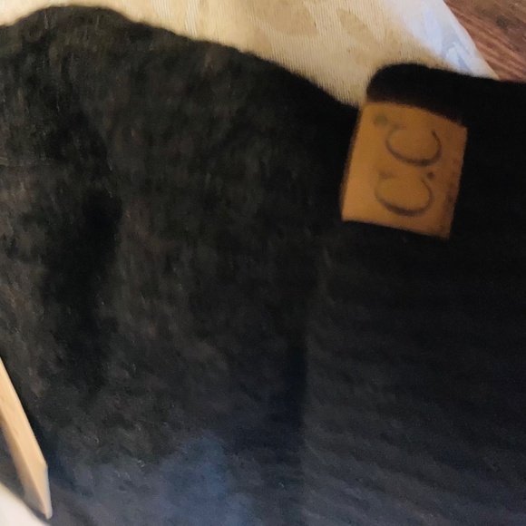 Brand new C.C Beanie - Picture 2 of 4